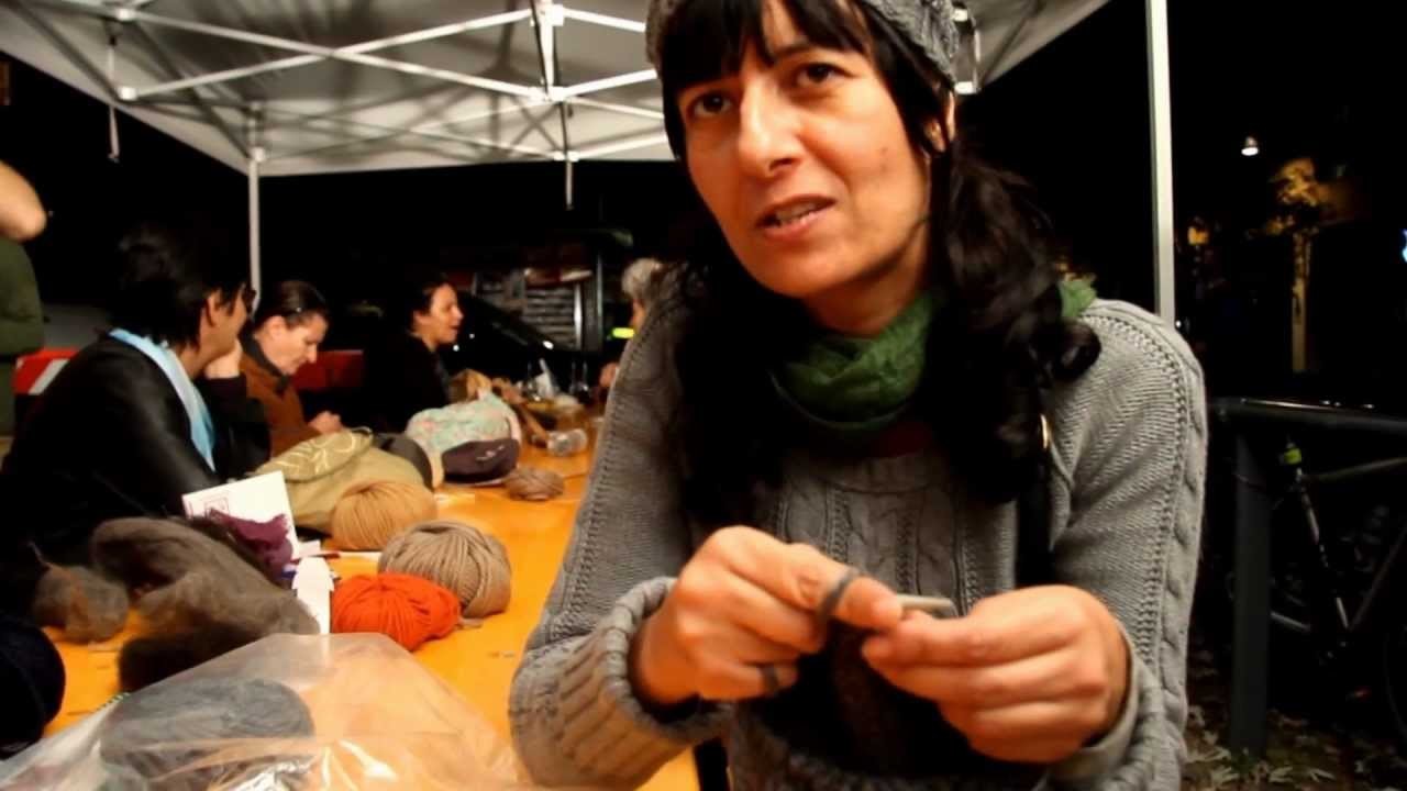 Knitting Solidale alla Notte dei Senza Dimora 2012 [Milano]
