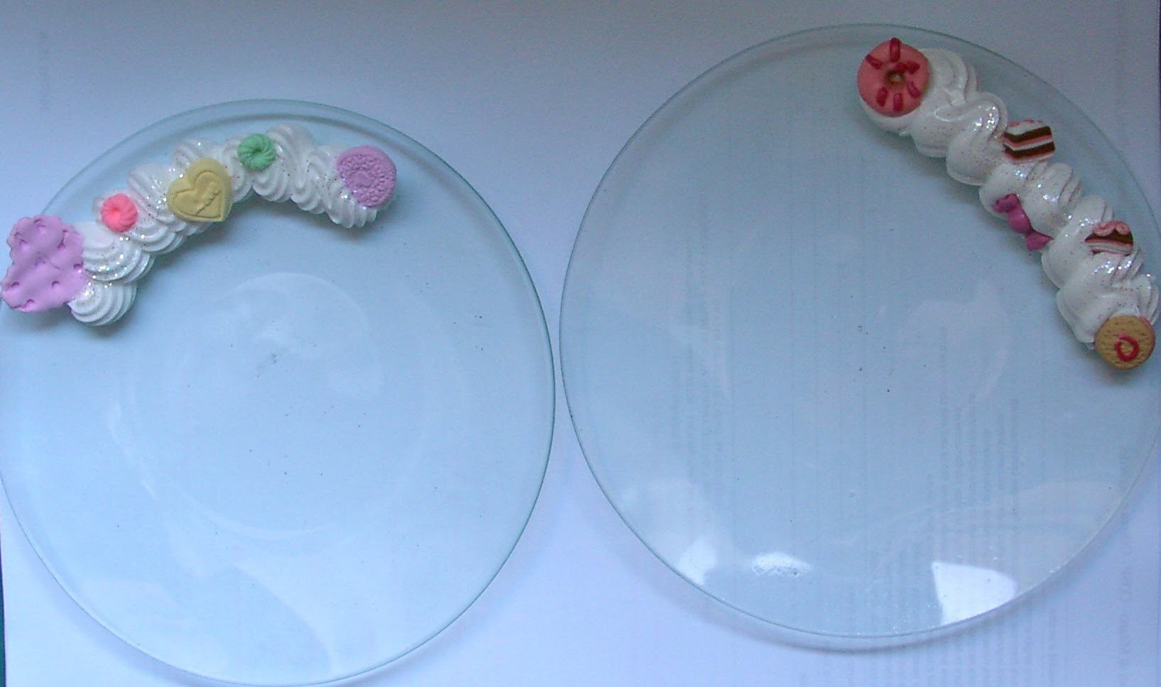 DIY Polymer clay: Decoden tutorial decorazione piatto con dolcetti e silicone!