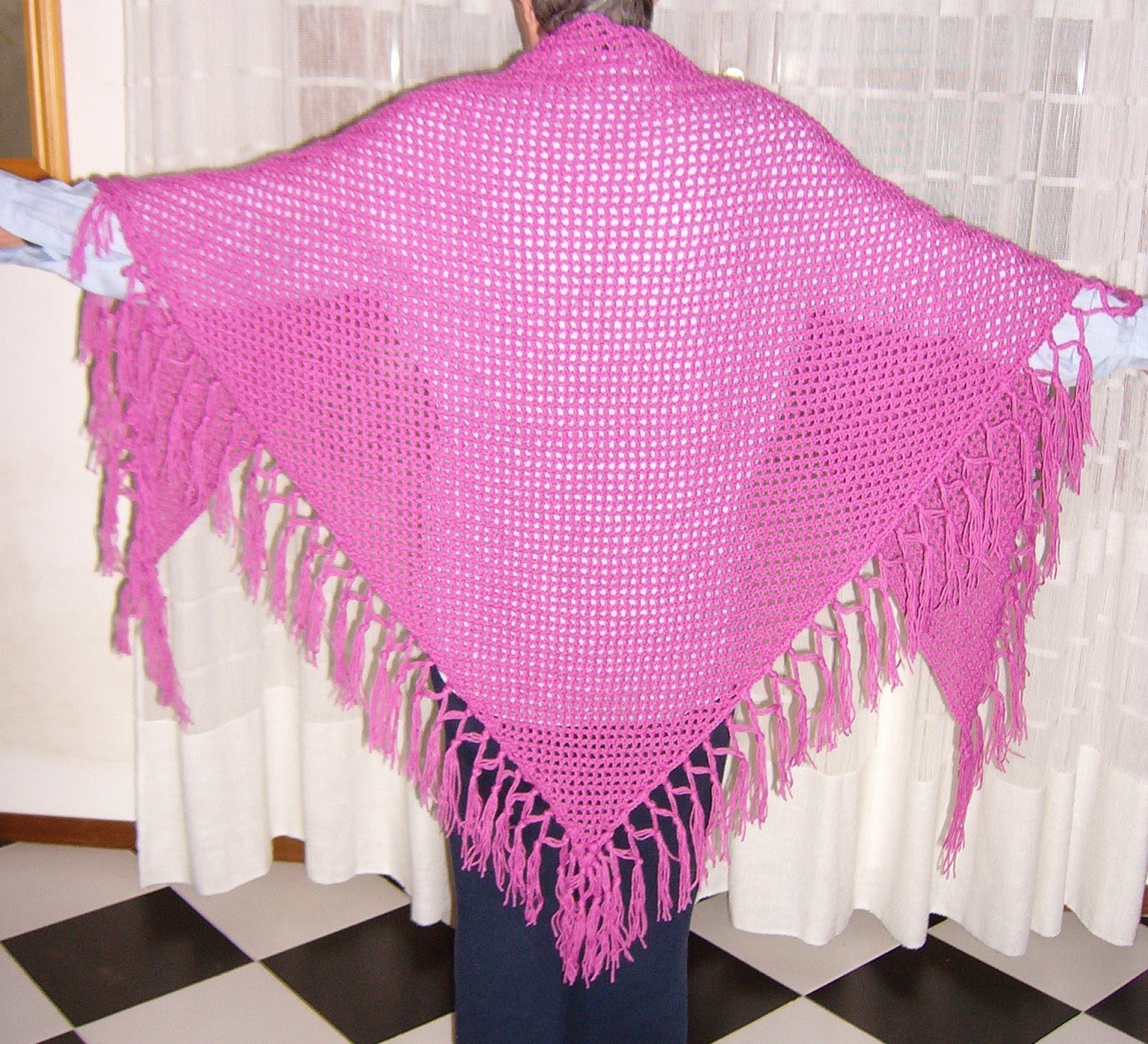 Scialle a filet con frange all'uncinetto - Crochet fringed shawl tutorial (ENG SUB) parte 2.2