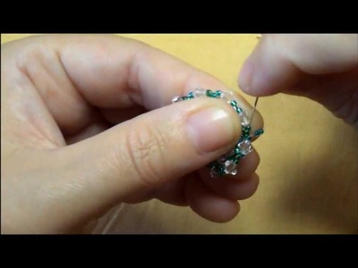 Earring green&white   tutorial