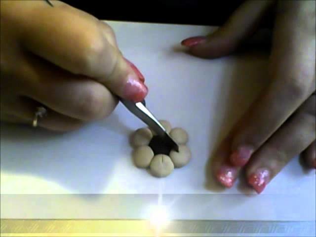 DIY:Tutorial fast: tutorial a simple flower polymer clay.  fiore semplice in fimo