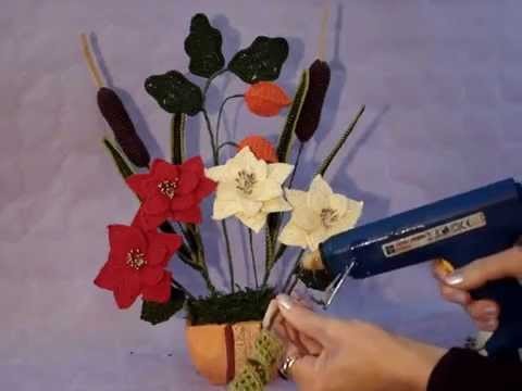 Come creare una composizione di fiori all'uncinetto