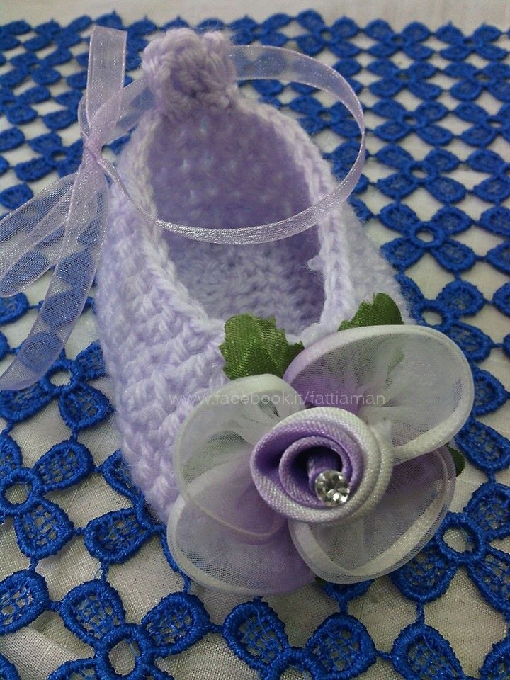 Come realizzare una scarpetta neonato - How to make a baby shoe