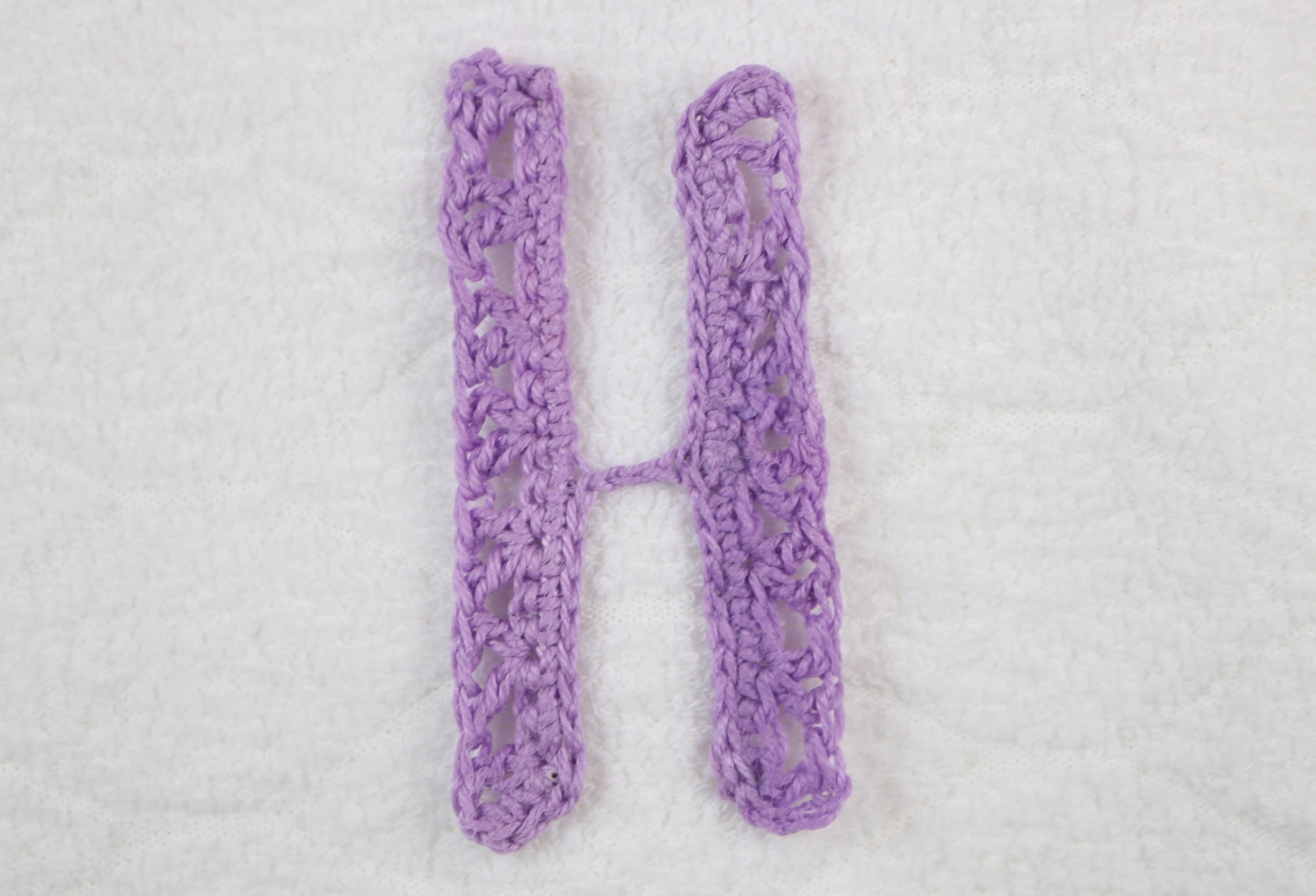 Alfabeto all'uncinetto: lettera H - Crochet Alphabet: letter H