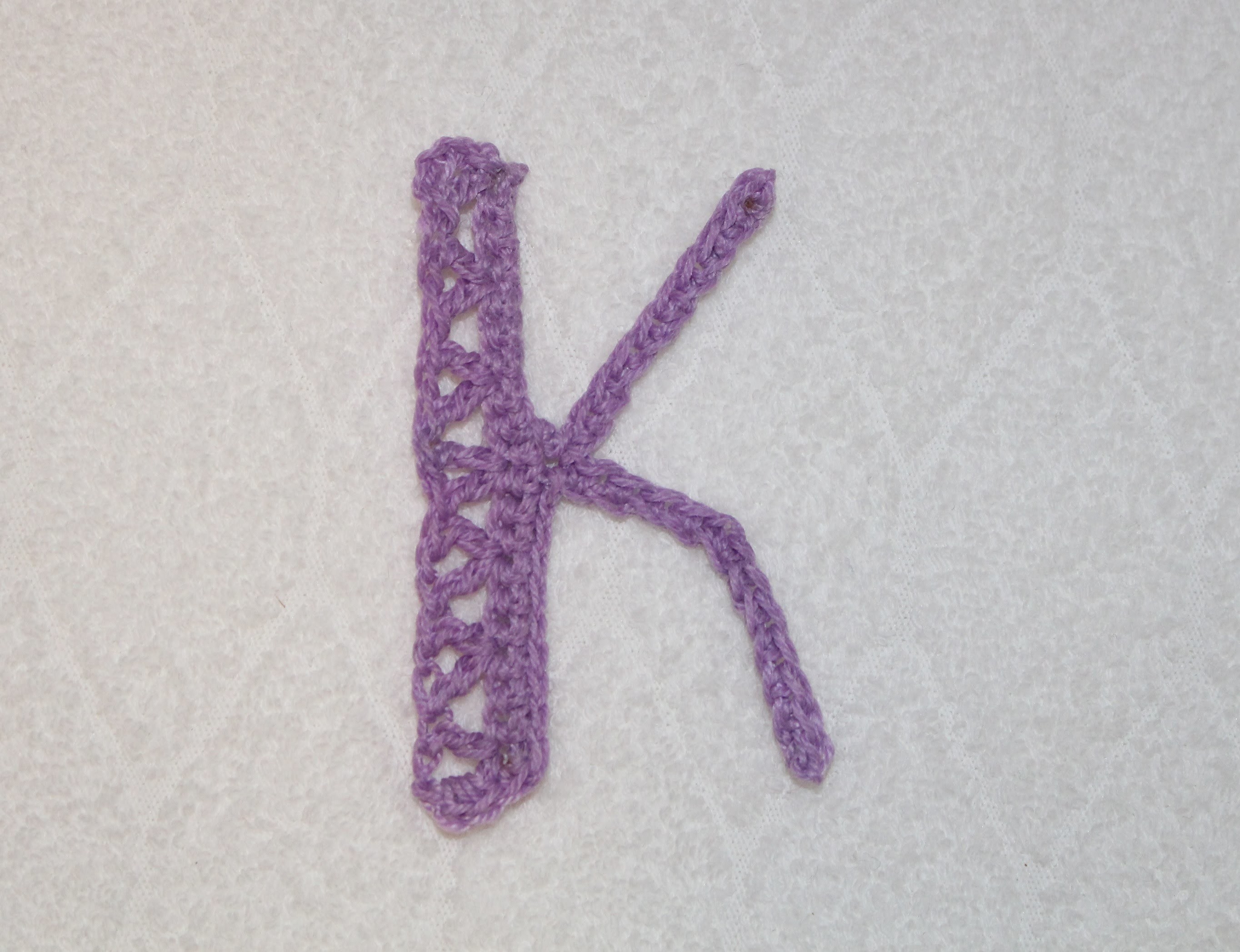 Alfabeto all'uncinetto: lettera K - Crochet Alphabet: letter K