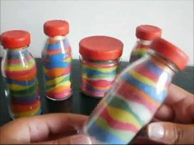 Tutorial: bottigliette di vetro con il sale da cucina colorato