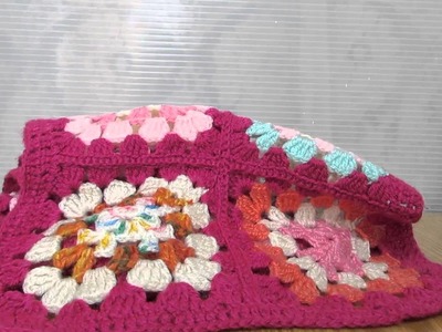 Sciarpa in lana alta qualità, realizzata a uncinetto e patchwork.