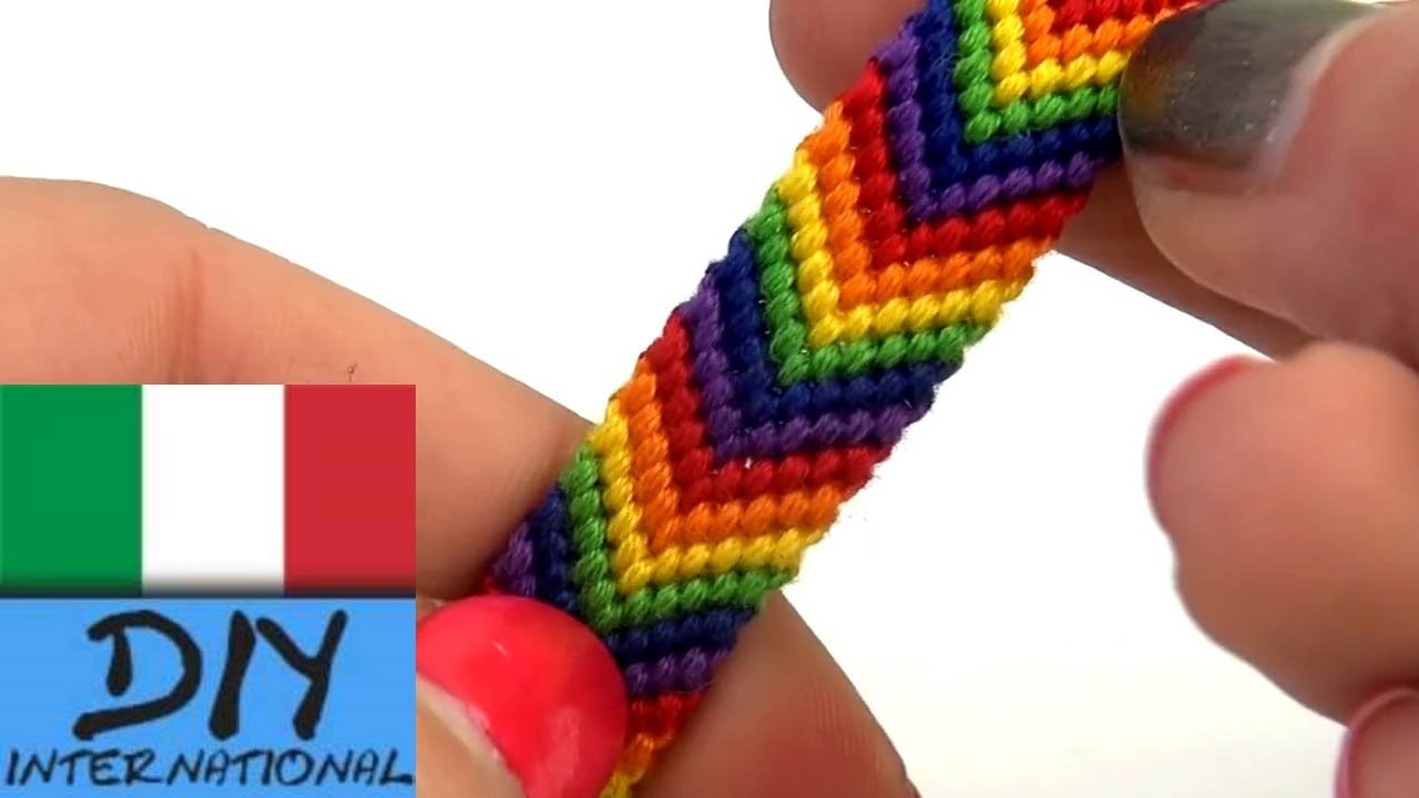 Braccialetto dell´amicizia con colori arcobaleno braccialetto con fili di cotone a forma di freccia