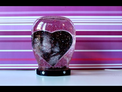 DIY | Riciclo creativo: da barattolo di vetro a palla di glitter con foto