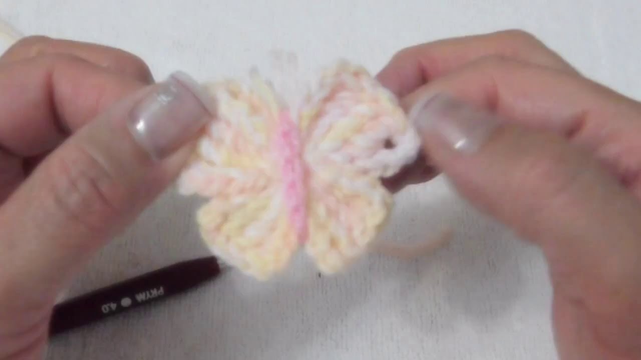 Mariposa a crochet (ZURDO)