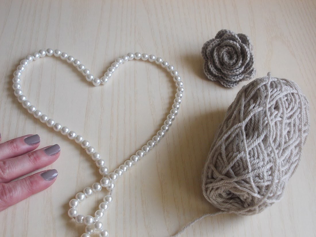Uncinetto | Lavorazione con le Perle | Lana e Perle | Collana | Crochet  Yarn and Pearls | Necklace