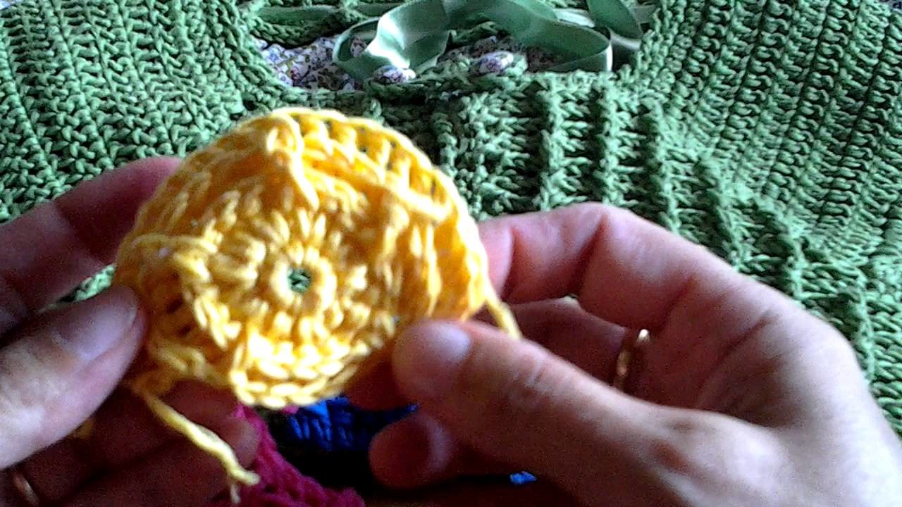 Uncinetto, crochet, punto alto in rilievo