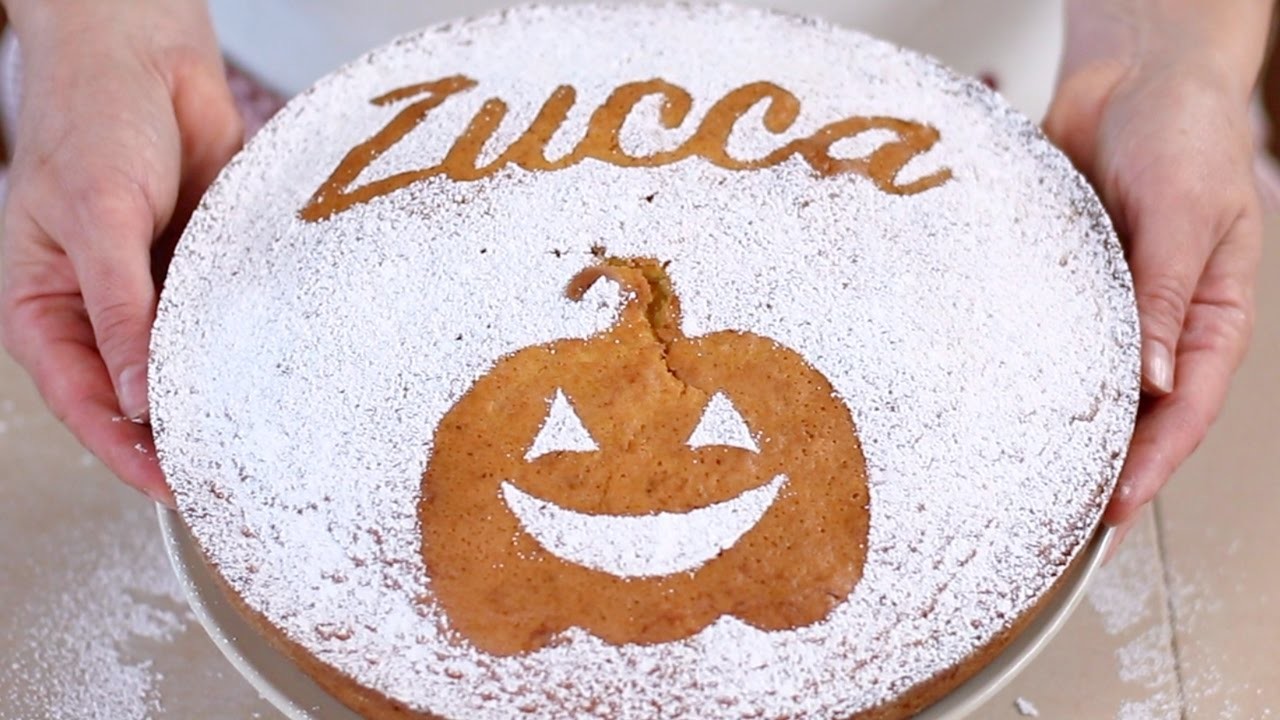 TORTA SOFFICE ALLA ZUCCA Ricetta Facile - Pumpkin Cake Easy Recipe