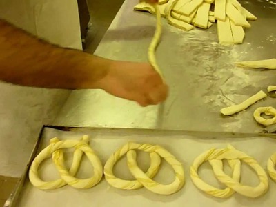 Ricette Dolci e Cucina - Biscotti di Pasta Frolla e Pasta Sfoglia : Trecce Ungheresi