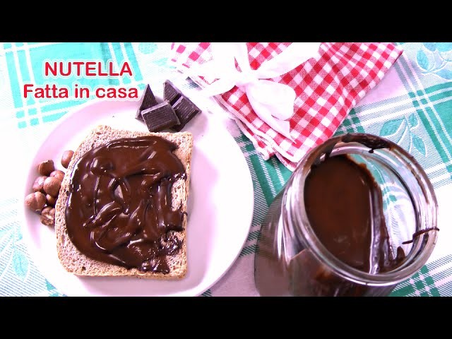 NUTELLA FATTA IN CASA, LIGHT Buona e Dietetica "Carlitella" | Carlitadolce - How to Make Nutella