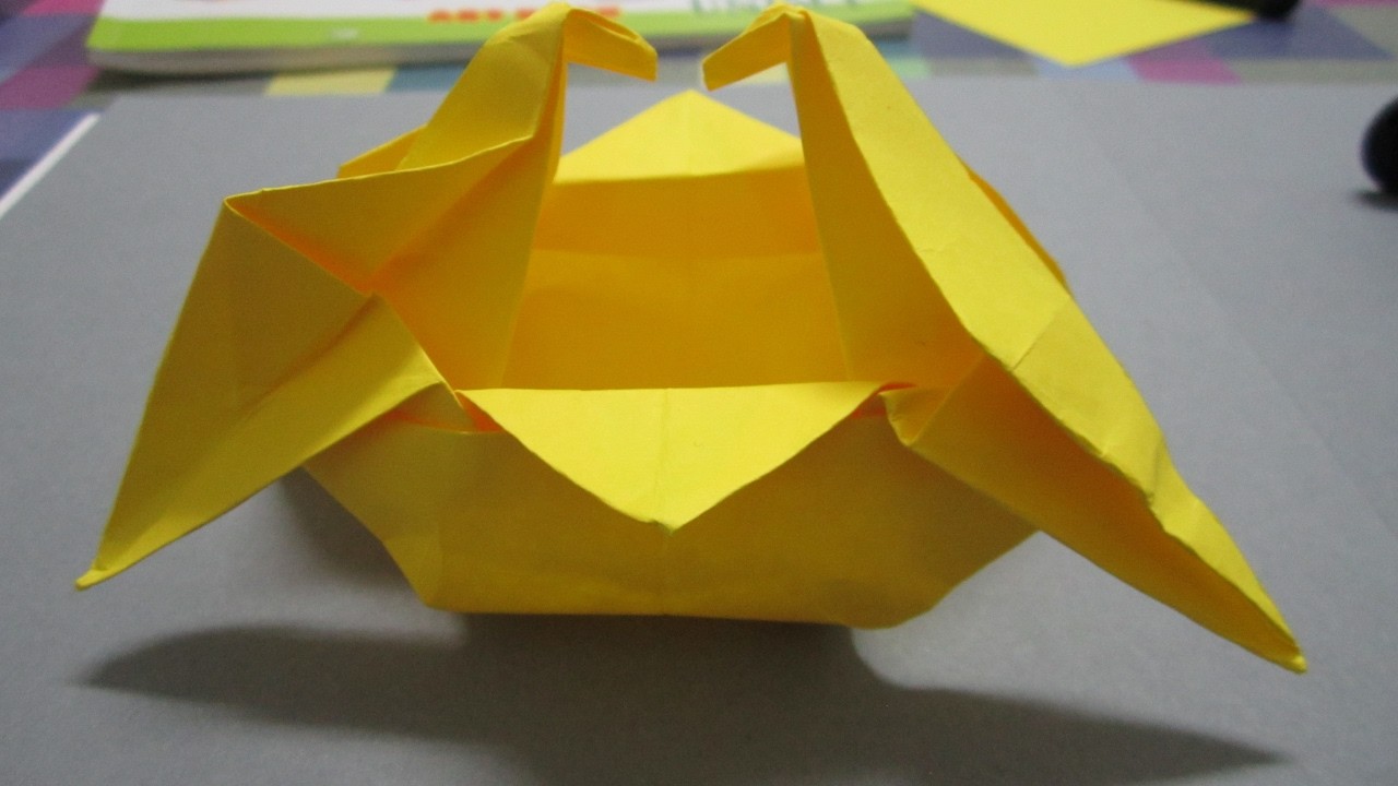 Origami 25# cestino a forma di nido con uccellini