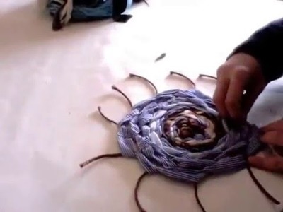 Creare un tappeto intrecciato con tessuti riciclati - Malice's Craftland