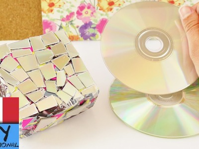 Decorare una piccola scatola con pezzi di CD | bellissima scatola contenitore di regalo