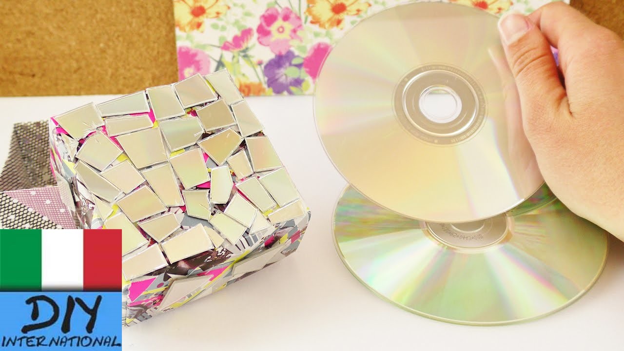 Decorare una piccola scatola con pezzi di CD | bellissima scatola contenitore di regalo
