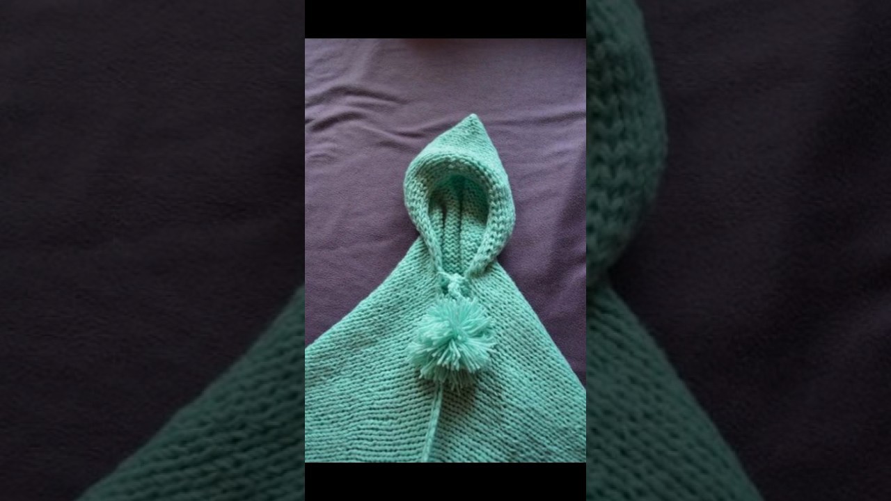 Mantella lavorata a maglia:taglia 3.4 anni