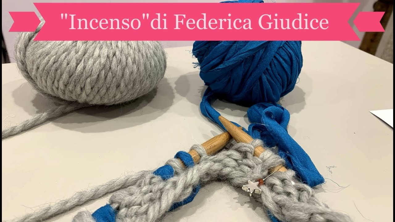 "Incenso" di Federica Giudice - lavorazione a colori stranded in tondo