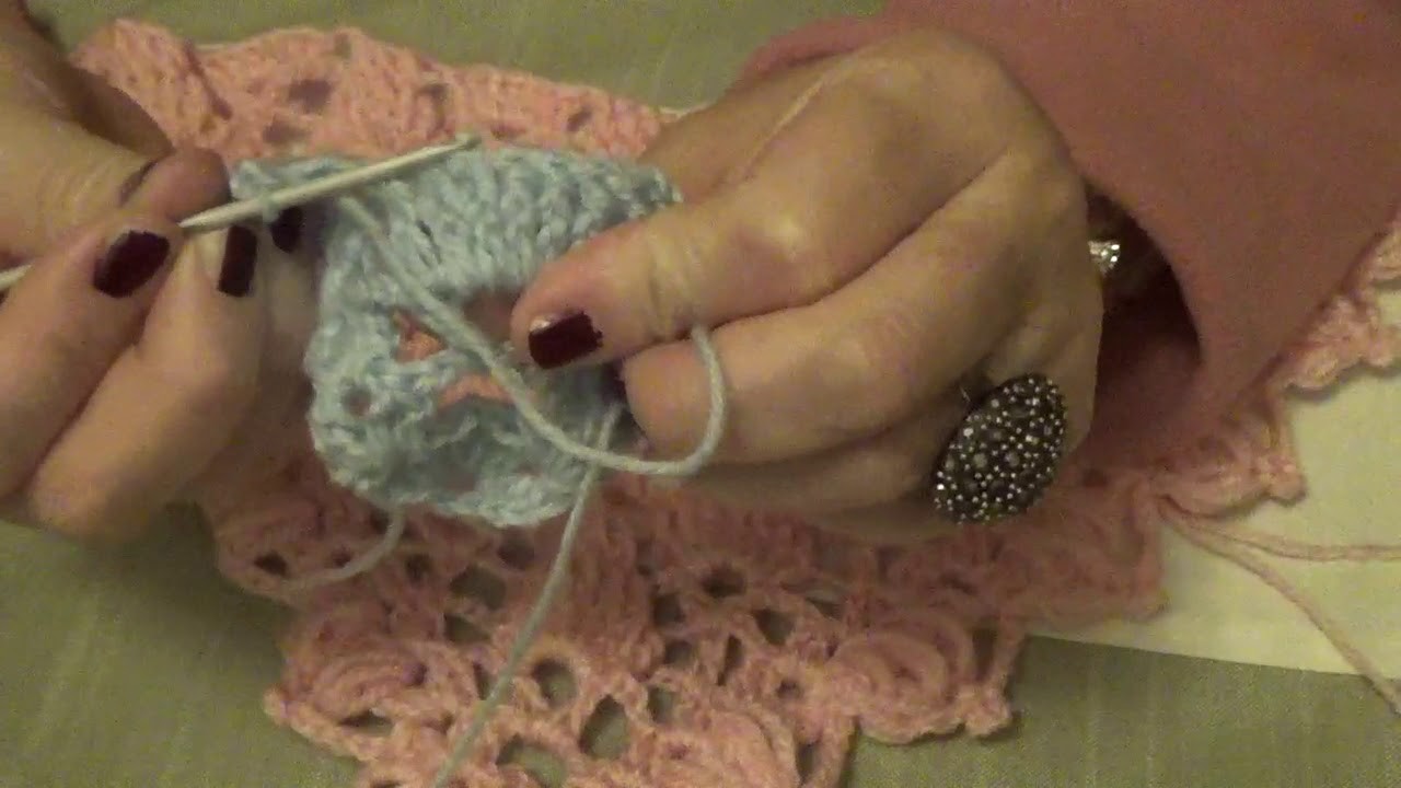 Tutorial a crochet di smantella con punto PINOLI