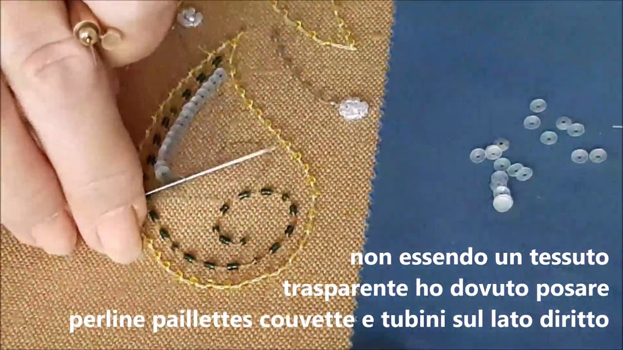 Video n. 029 - crochet de Lunéville - Tutorial runner da tavolo color oro con 12 gocce (rif. F008-7)