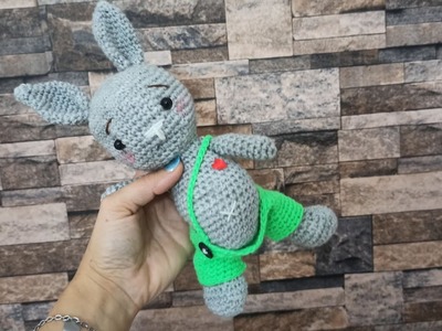 Amigurumi coniglio grigio uncinetto crochet Pasqua Easter