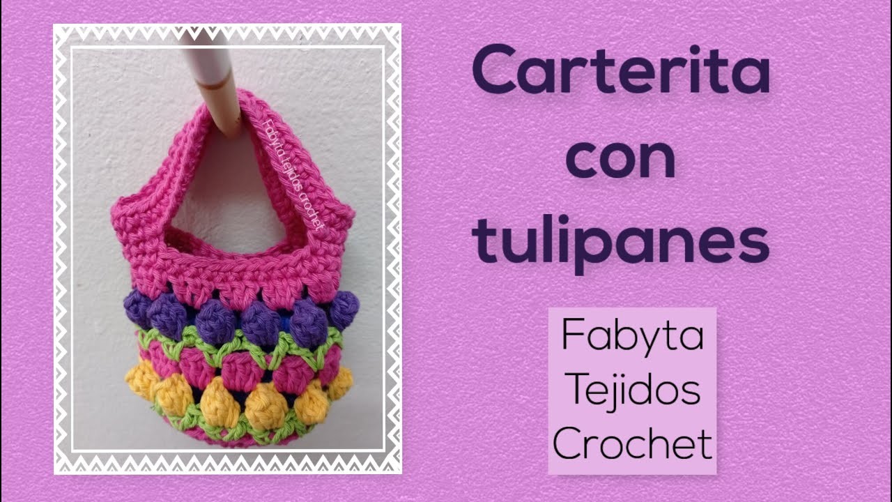 Carterita souvenir con tulipanes en crochet