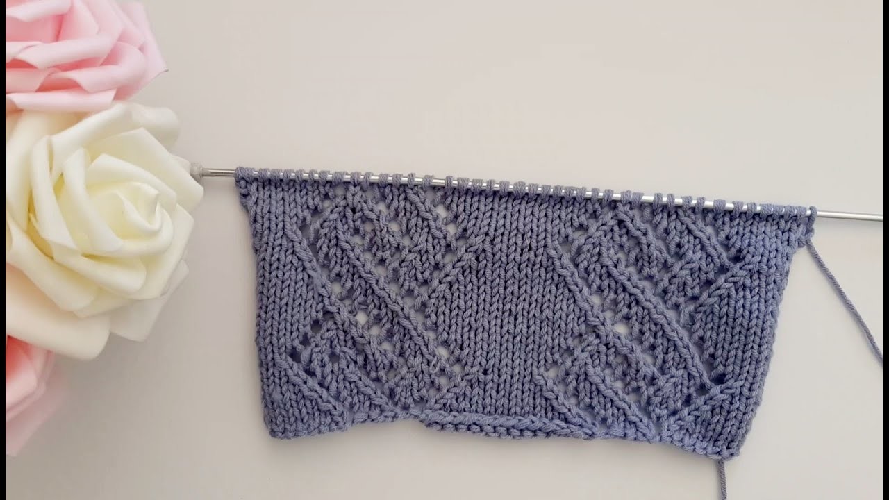 MOTIVO TRAFORATO AI FERRI N° 30. Knitting pattern stitch. puntos a dos agujas