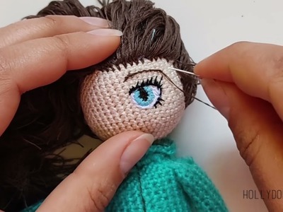 Tutotial- come ricamare faccia a una bambola