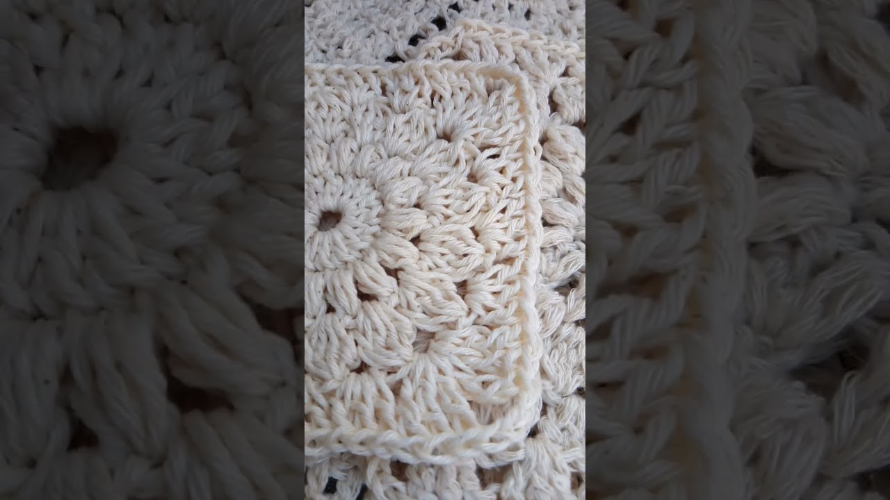 Un po' boho e molto crochet: cotone povero classico a 5 capi e  cablè fiammato ????????