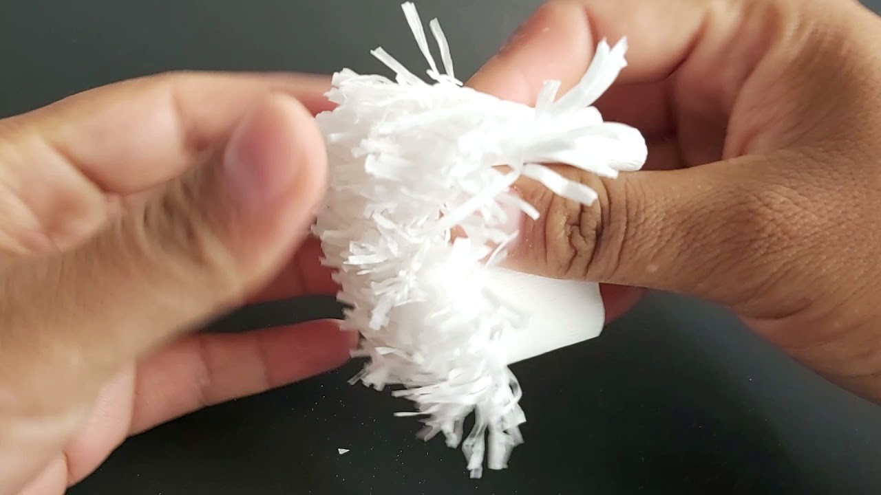 Tecnica de peluche con crepe para decorar piñatas