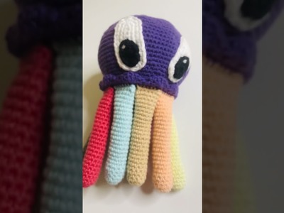 Crochet Amigurumi octopus pattern #crochet #amigurumi #softtoys #crochetpattern