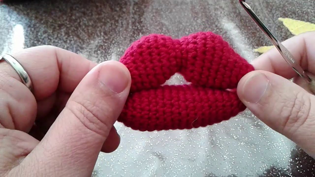 Bacio-labbra ad uncinetto,crochet kiss-lips