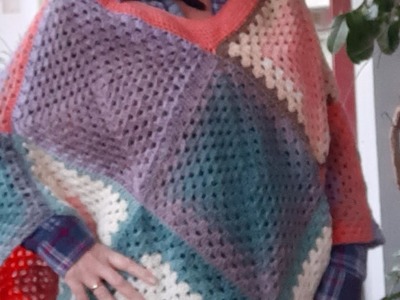 Crochet- Poncho "Voglia di Coccole "