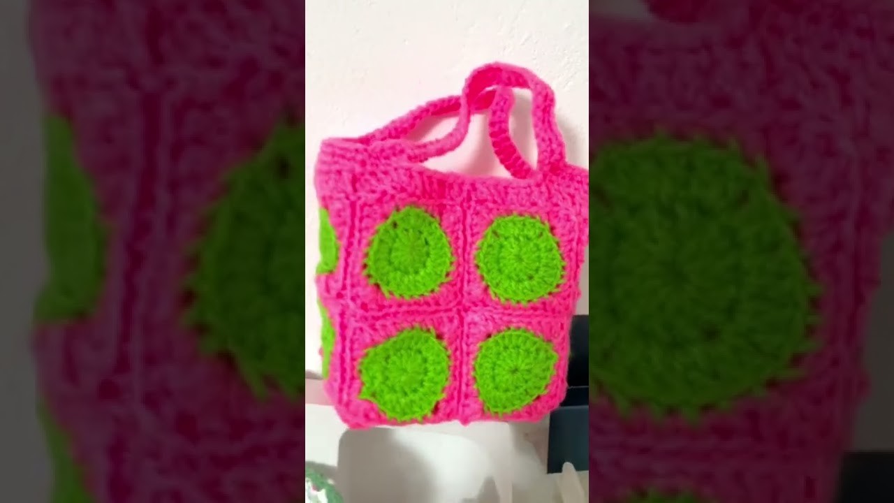 Patrón para bolsa de crochet en rosa y verde ????☘️????????????m